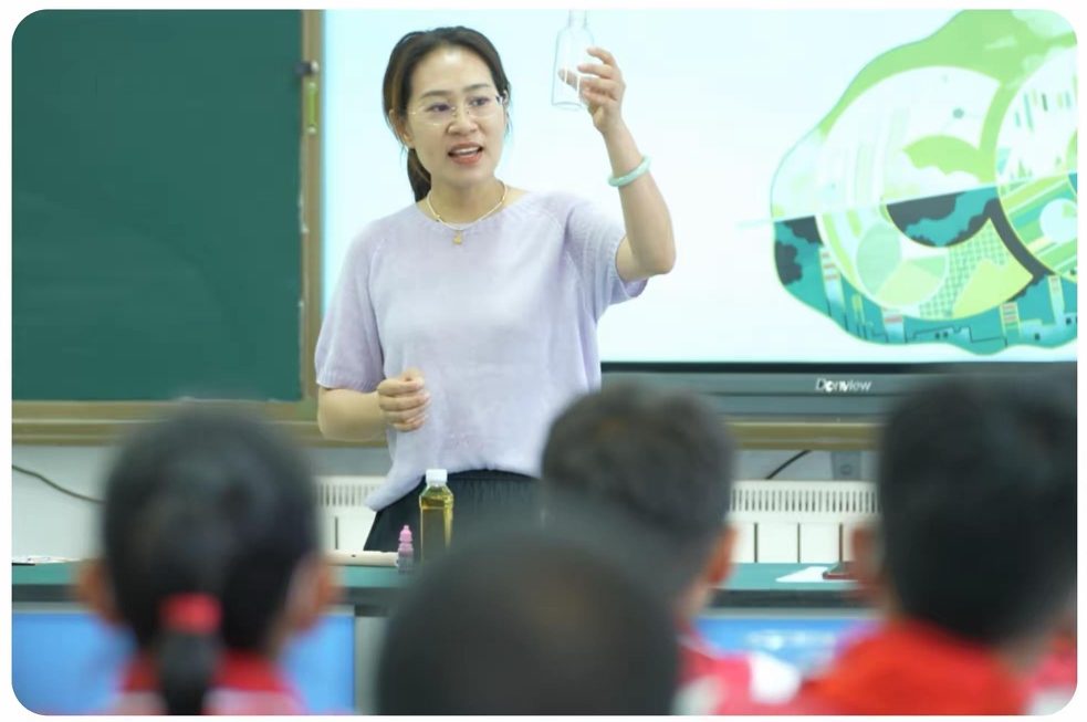 巧授数理启心智 深耕科创伴成长  ——记东营市丽景小学教师宋翠云
